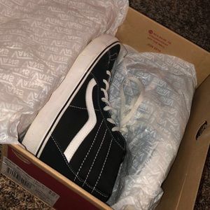 Vans Size 8 in women